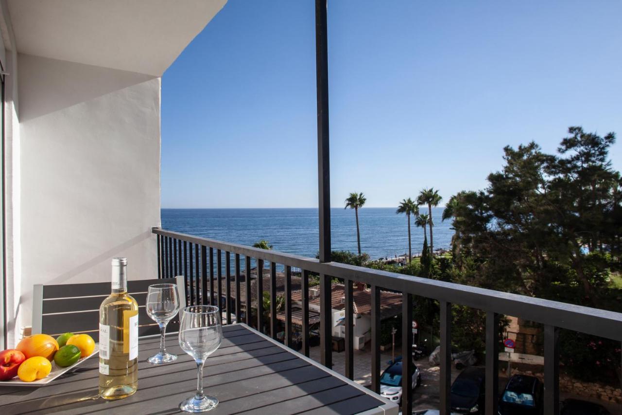 Lovely Beachfront Apartment In Calahonda Sitio de Calahonda المظهر الخارجي الصورة
